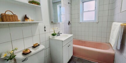 300 51st St in West New York, NJ - Building Photo - Building Photo