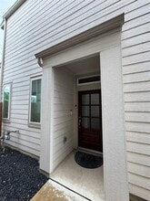 8207 Rising Stream Dr in Houston, TX - Building Photo - Building Photo