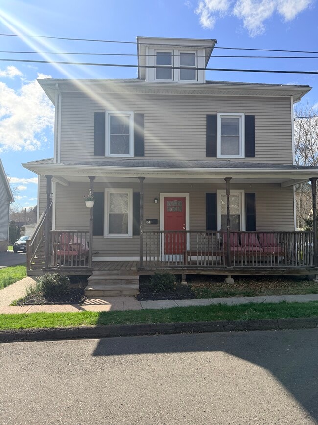 103 Birdsey Ave, Unit Birdsey Apartment 2, Unit Birdsey Apartment 2