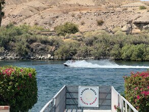 1675 Highway 95 in Bullhead City, AZ - Building Photo - Building Photo