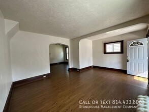 544 E 24th St in Erie, PA - Building Photo - Building Photo