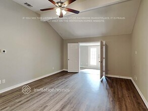 1038 Fairview Ct in Mesquite, TX - Foto de edificio - Building Photo