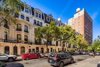 308 W 105th St in New York, NY - Foto de edificio - Building Photo
