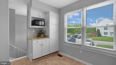 1315 Riverwood Way in Riviera Beach, MD - Building Photo - Building Photo