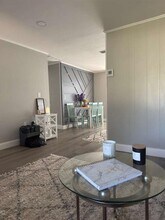 2021 Valley Dr in Dunedin, FL - Building Photo - Building Photo