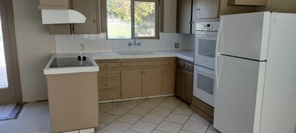 704 N Thompson Ave, Unit rental in Nipomo, CA - Building Photo - Building Photo