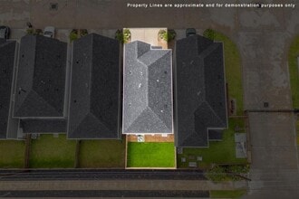413 Stonework Garden Ln in Houston, TX - Building Photo - Building Photo