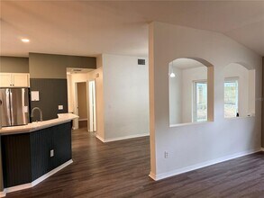 4111 Amber Ridge Ln in Valrico, FL - Building Photo - Building Photo