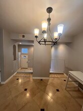 12507 El Camino Real in San Diego, CA - Foto de edificio - Building Photo