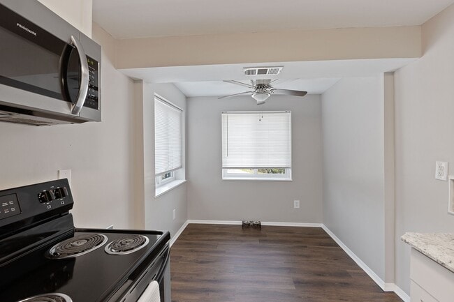 The Wimbledons in Springdale, OH - Foto de edificio - Building Photo