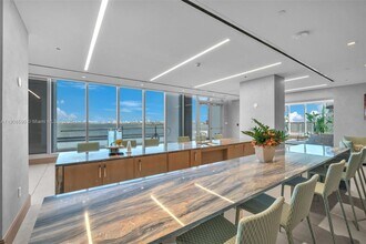 700 NE 26th Terrace, Unit 2603 in Miami, FL - Building Photo - Building Photo