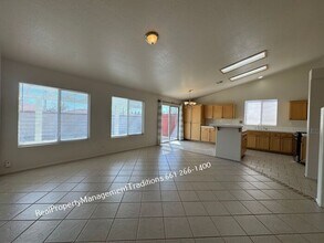 3316 Kaylyn St in Lancaster, CA - Building Photo - Building Photo