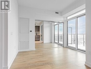 117 Broadway Ave in Toronto, ON - Building Photo - Building Photo