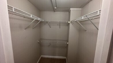 7315 Brompton St in Houston, TX - Foto de edificio - Building Photo