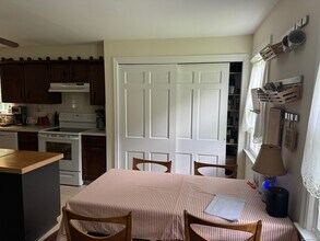 598 Redding Rd in Redding, CT - Building Photo - Building Photo