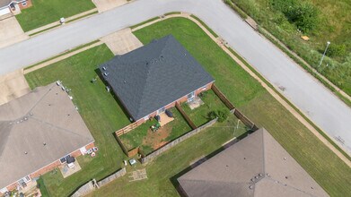 256 Graystone Cir in Centerton, AR - Building Photo - Building Photo