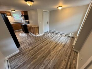 97 Grove St in Bangor, ME - Building Photo - Building Photo