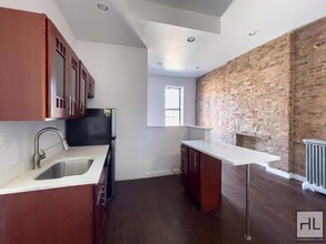 1020 Bedford Ave in Brooklyn, NY - Building Photo - Building Photo