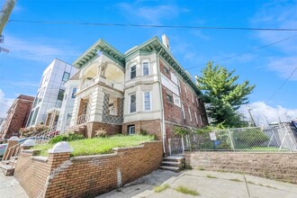 3311 Pleasant Ave in Union City, NJ - Building Photo - Building Photo