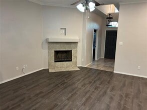 1410 Beacon Hill Dr in Midlothian, TX - Building Photo - Building Photo