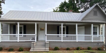 212 W Buena Vista Ave., Unit A in North Augusta, SC - Foto de edificio - Building Photo