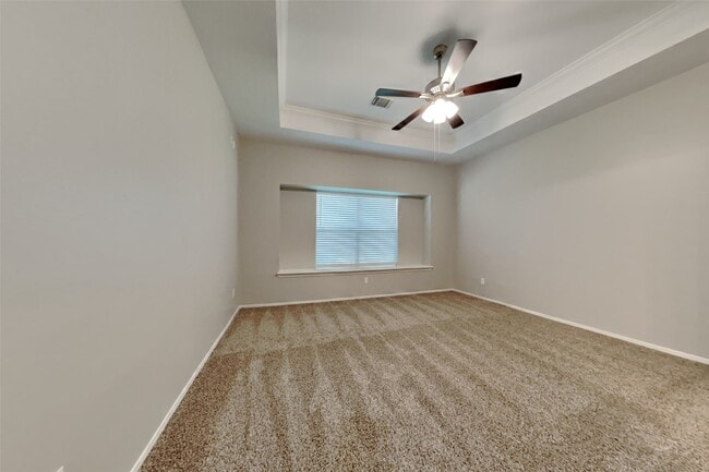 property at 1731 Red Oak Terrace