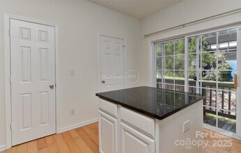 1127 Ilana Ct in Charlotte, NC - Building Photo - Building Photo