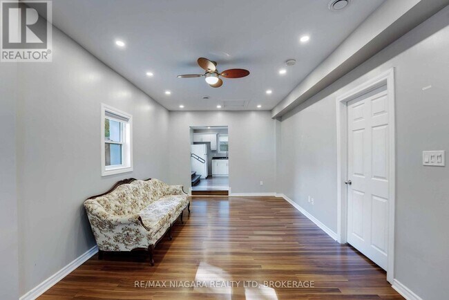 2971 Portage Rd in Niagara Falls, ON - Building Photo - Building Photo