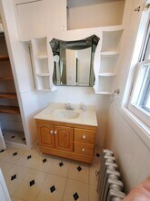 396 W Clements Bridge Rd, Unit 2 in Runnemede, NJ - Building Photo - Building Photo