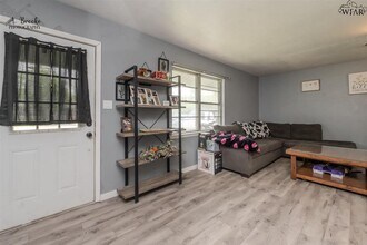 2111 Allen Rd in Wichita Falls, TX - Building Photo - Building Photo