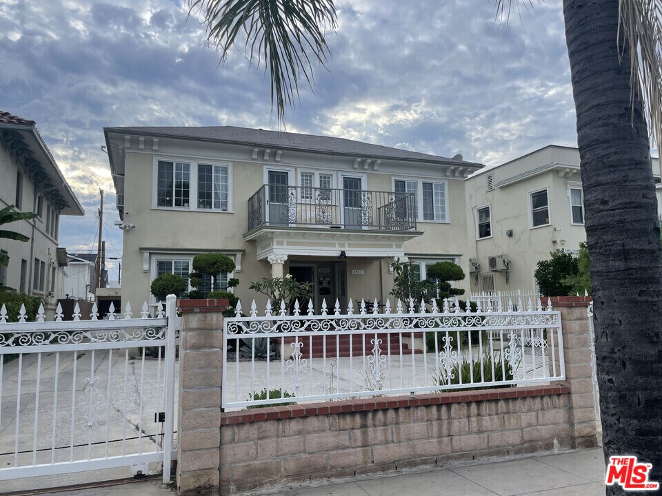 1511 4th Ave in Los Angeles, CA - Building Photo