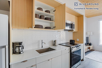 154 Broadway, Unit FL2-ID1105 in Somerville, MA - Building Photo - Building Photo