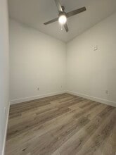 30 NW 31st St, Unit S1 in Miami, FL - Foto de edificio - Building Photo