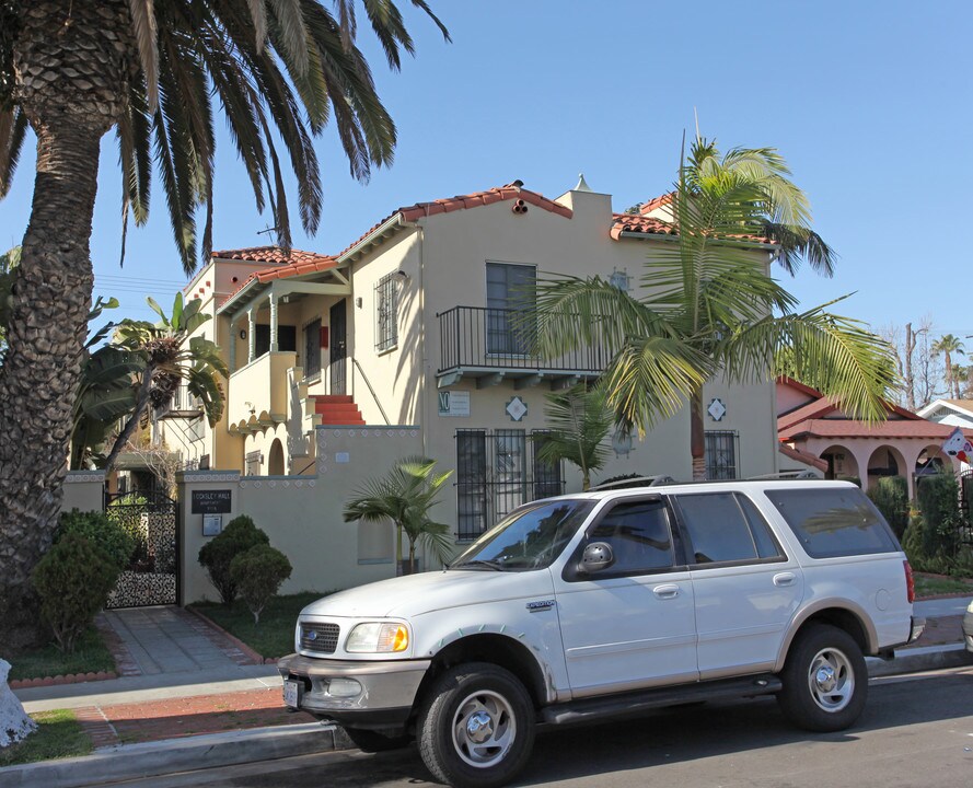 7125 Stafford Ave in Huntington Park, CA - Building Photo