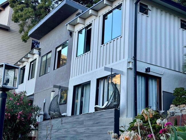 property at 69 Kings Rd