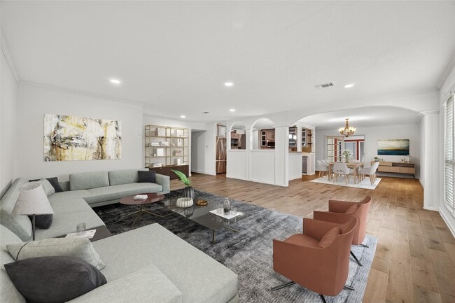 property at 5039 Shadowridge Dr