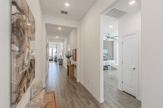 2549 Birchcrest Dr in Fort Worth, TX - Building Photo - Building Photo