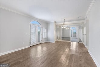 2161 Peachtree Rd NE in Atlanta, GA - Building Photo - Building Photo