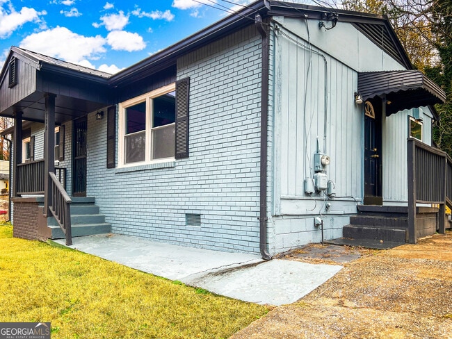 3730 Clovis Ct NW in Atlanta, GA - Building Photo - Building Photo