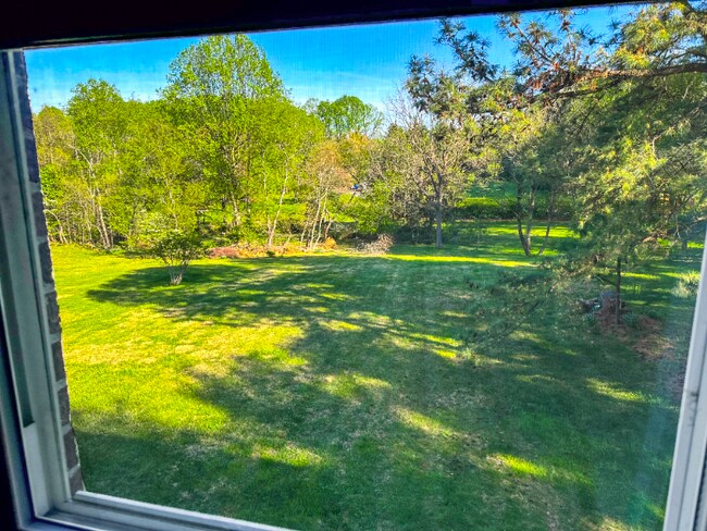 6636 Isle of Skye Dr-Unit -Room in Highland, MD - Building Photo - Building Photo