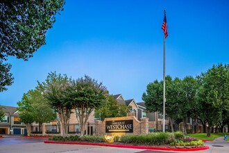 Marquis at Westchase in Houston, TX - Foto de edificio - Building Photo