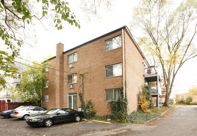 Albert Terrace in Ann Arbor, MI - Building Photo - Building Photo