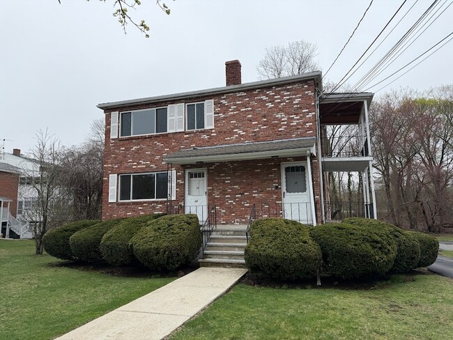 property at 14 Kippy Dr