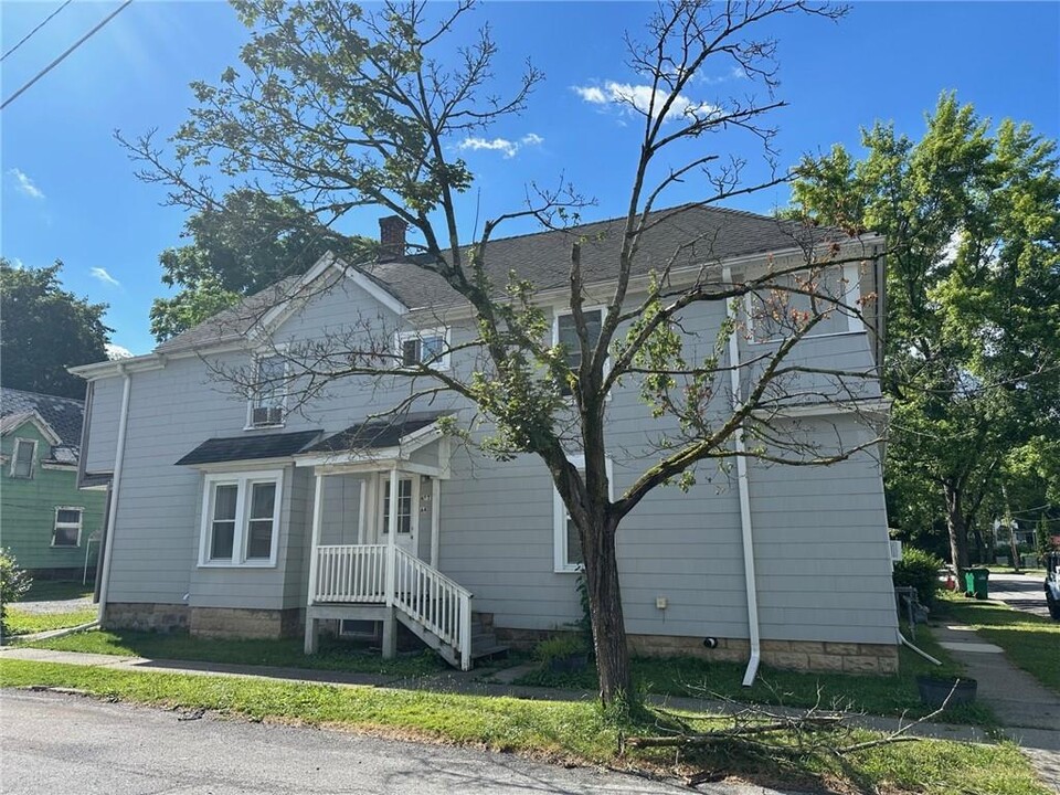 28 Kelsey Rd in Poughkeepsie, NY - Building Photo