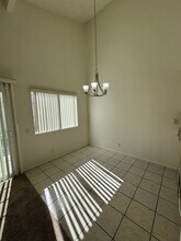 551 Holly Ave in Oxnard, CA - Building Photo - Building Photo