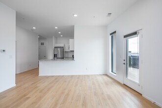 Luna Apartments in Nashville, TN - Foto de edificio - Interior Photo