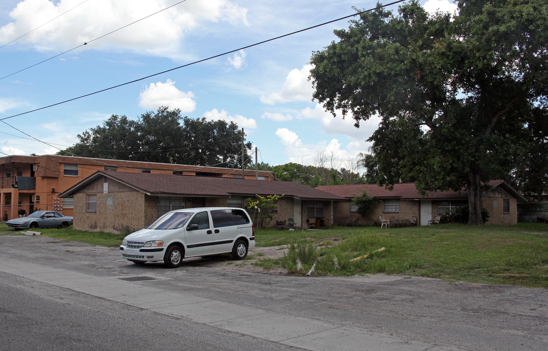 1823 E 139th Ave in Tampa, FL - Building Photo