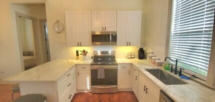 2209 Louisiana Ave-Unit -2209-A.1337234 in New Orleans, LA - Building Photo - Building Photo