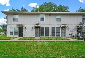 4921 Miller Ave in Fort Worth, TX - Building Photo