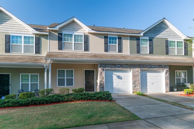 7119 Adare Mews Rd in Charlotte, NC - Building Photo - Building Photo